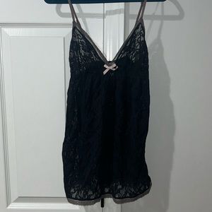 Gilligan & O’Malley lace tank